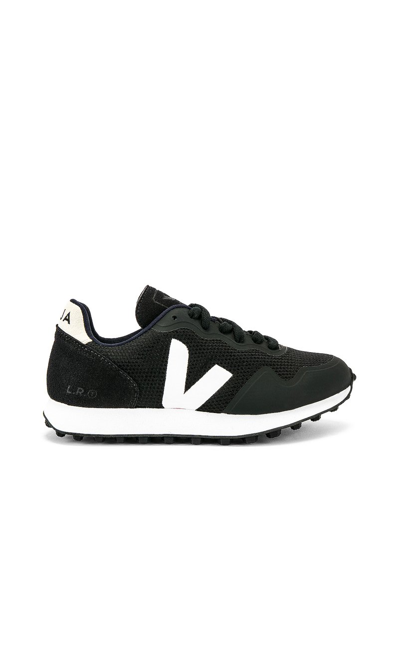 Buy Veja Online FREE NZ Shipping & Returns Sisters & Co