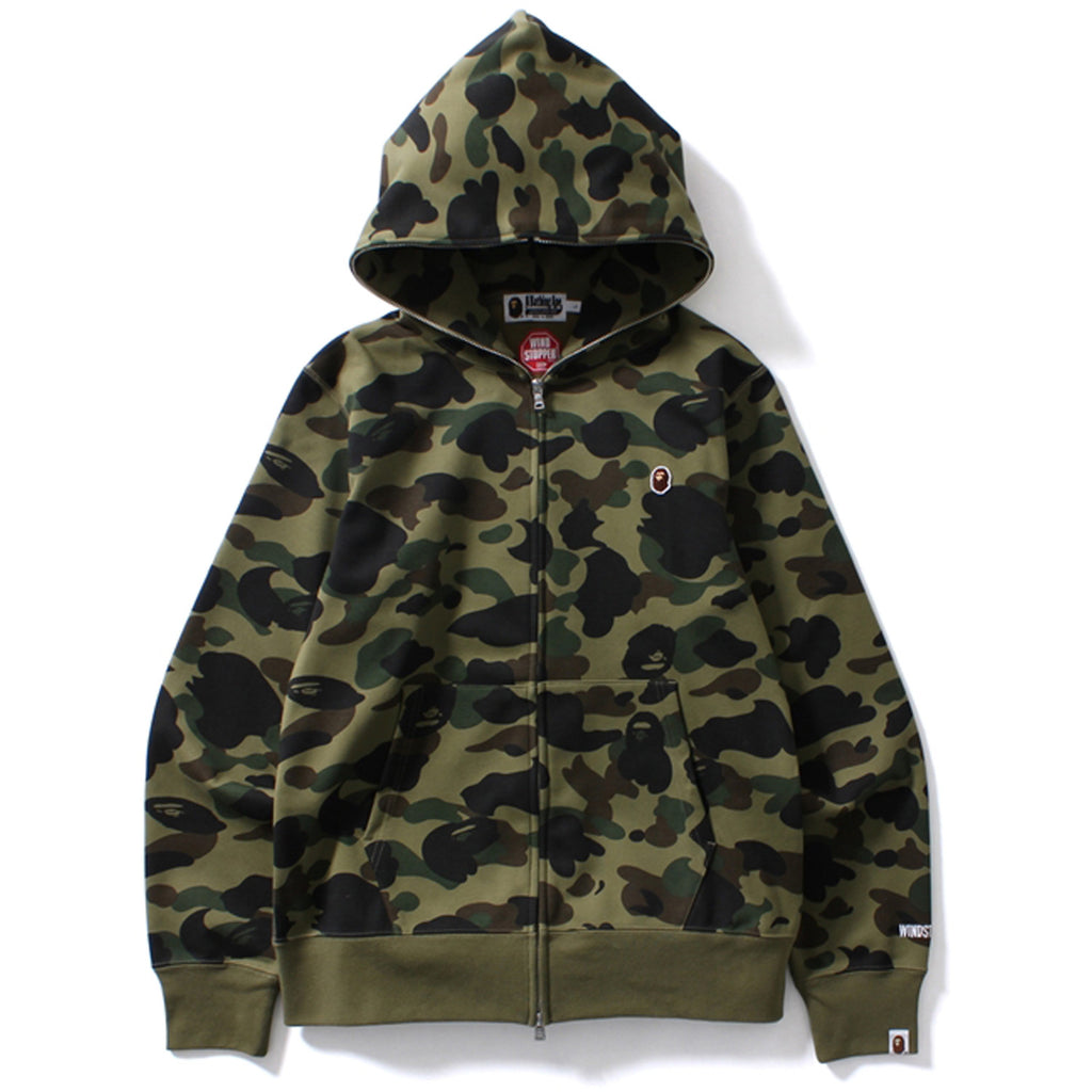 w2C Bape camo windstopper : r/FashionReps