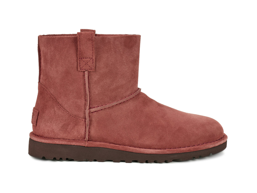 red mini uggs