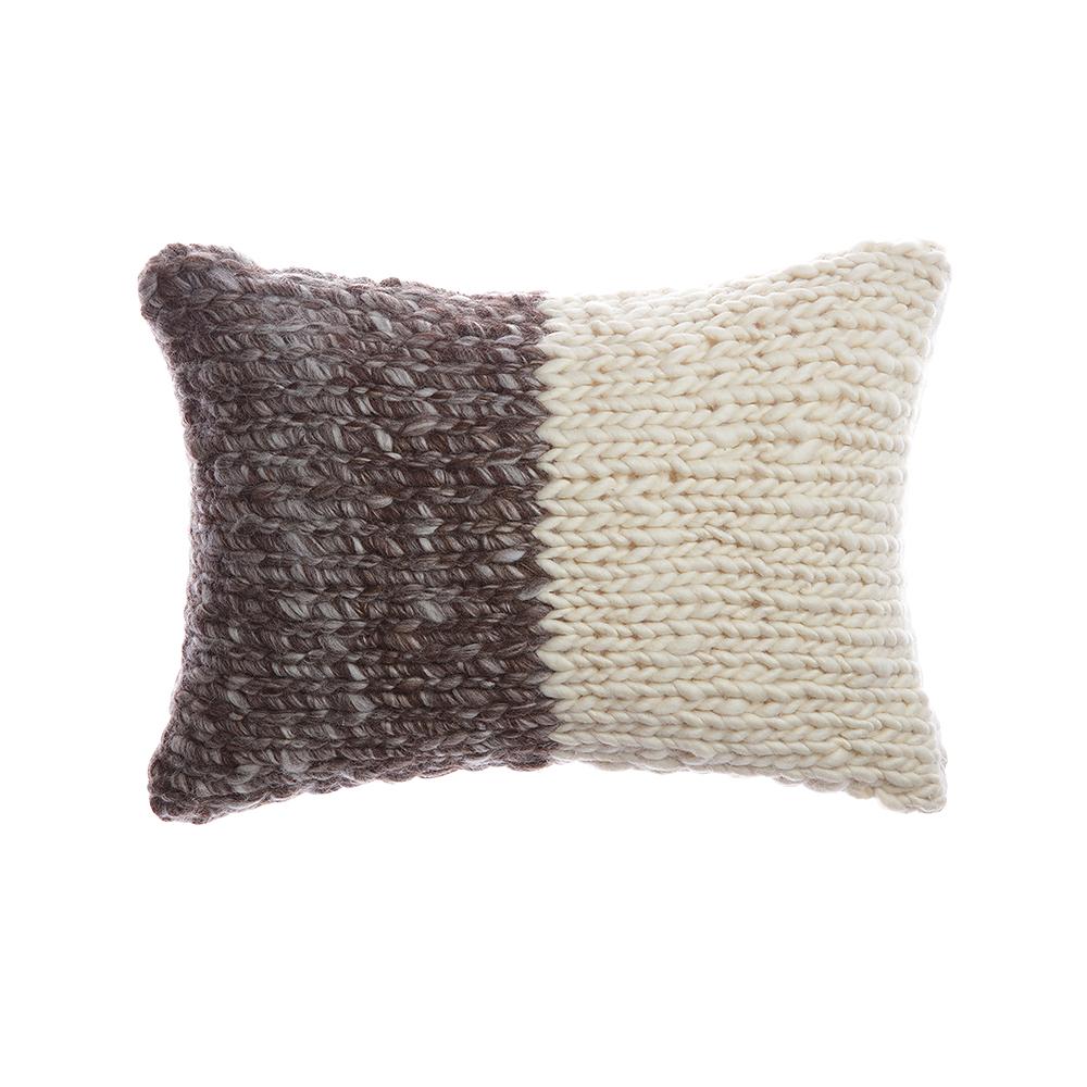 cable knit throw pillow