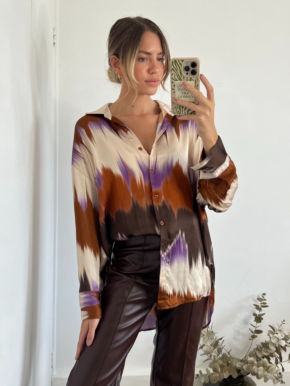 Lyla Satin Shirt in Multi