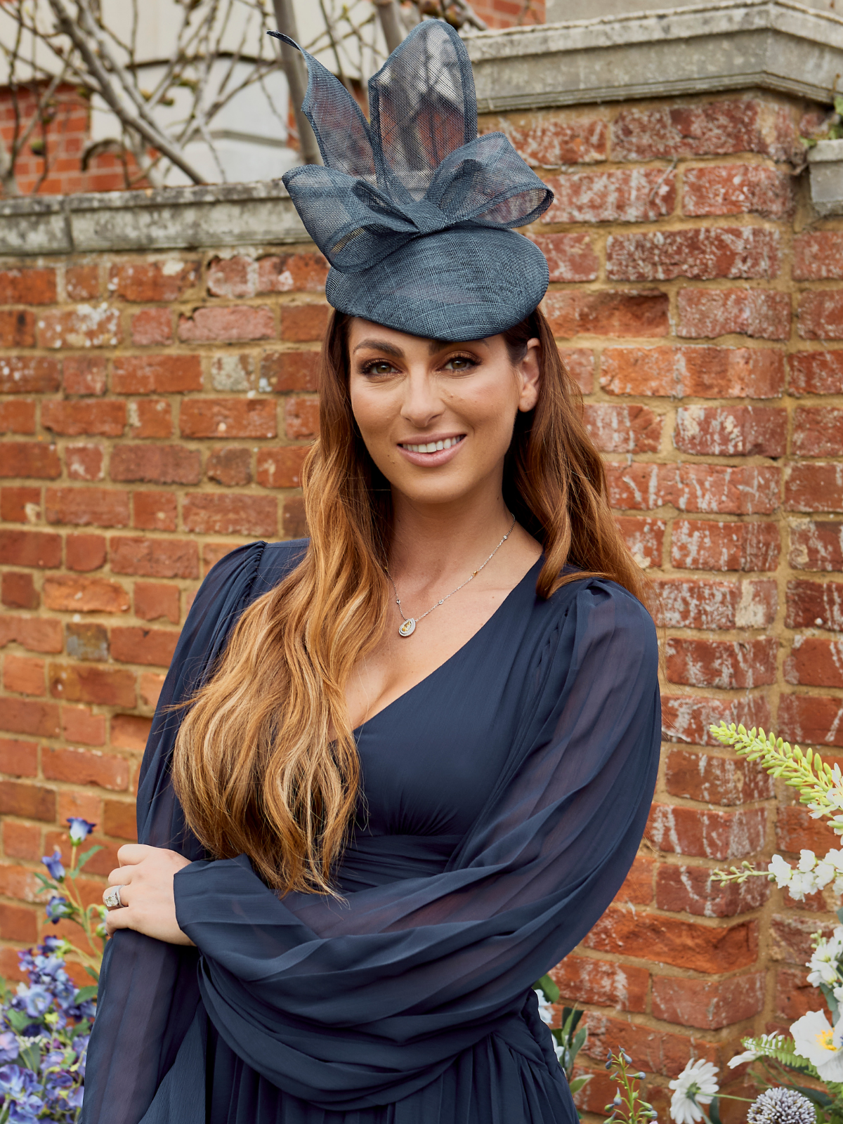 Cheltenham Button Bow Hat / Navy