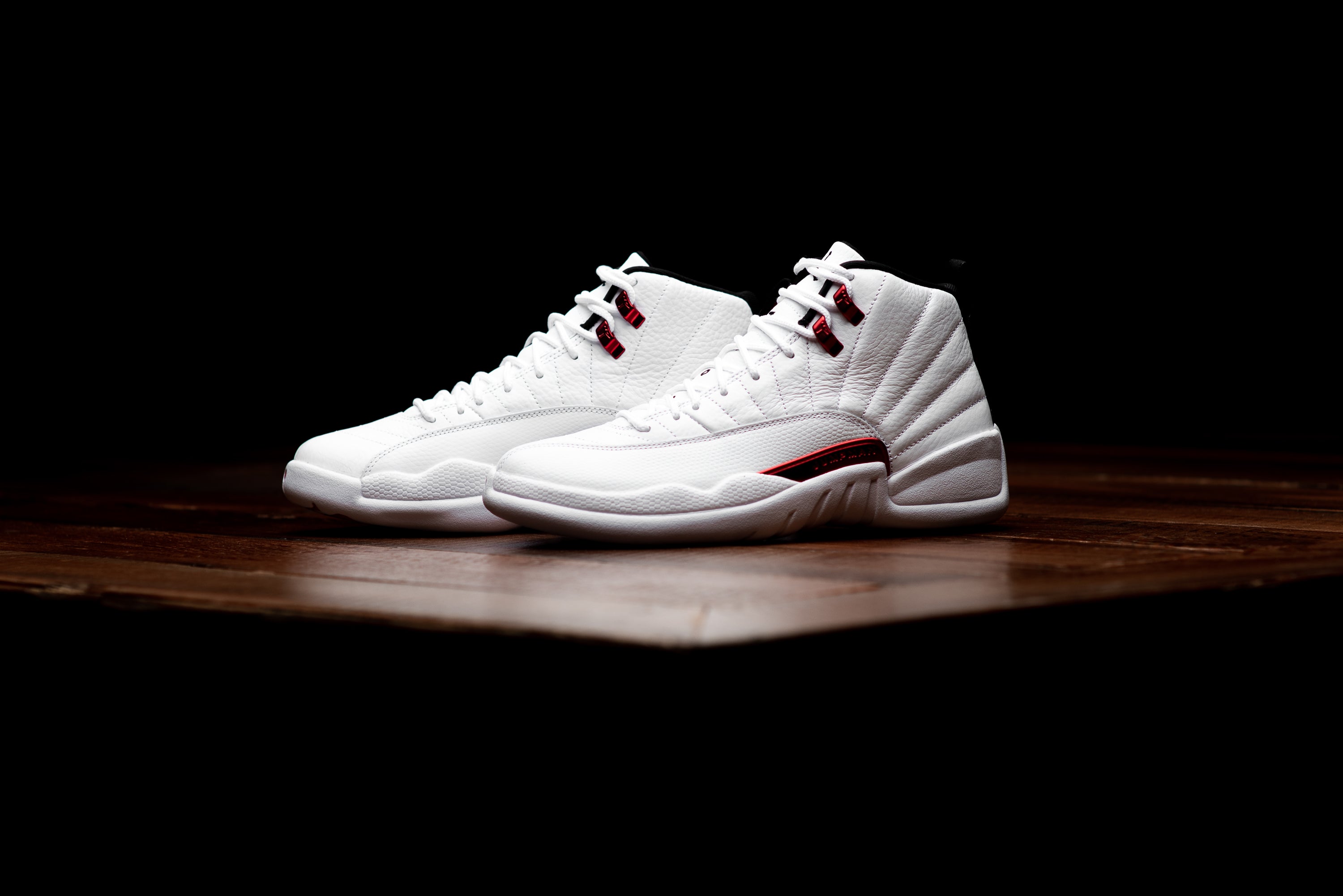 jordan 12 metallic red