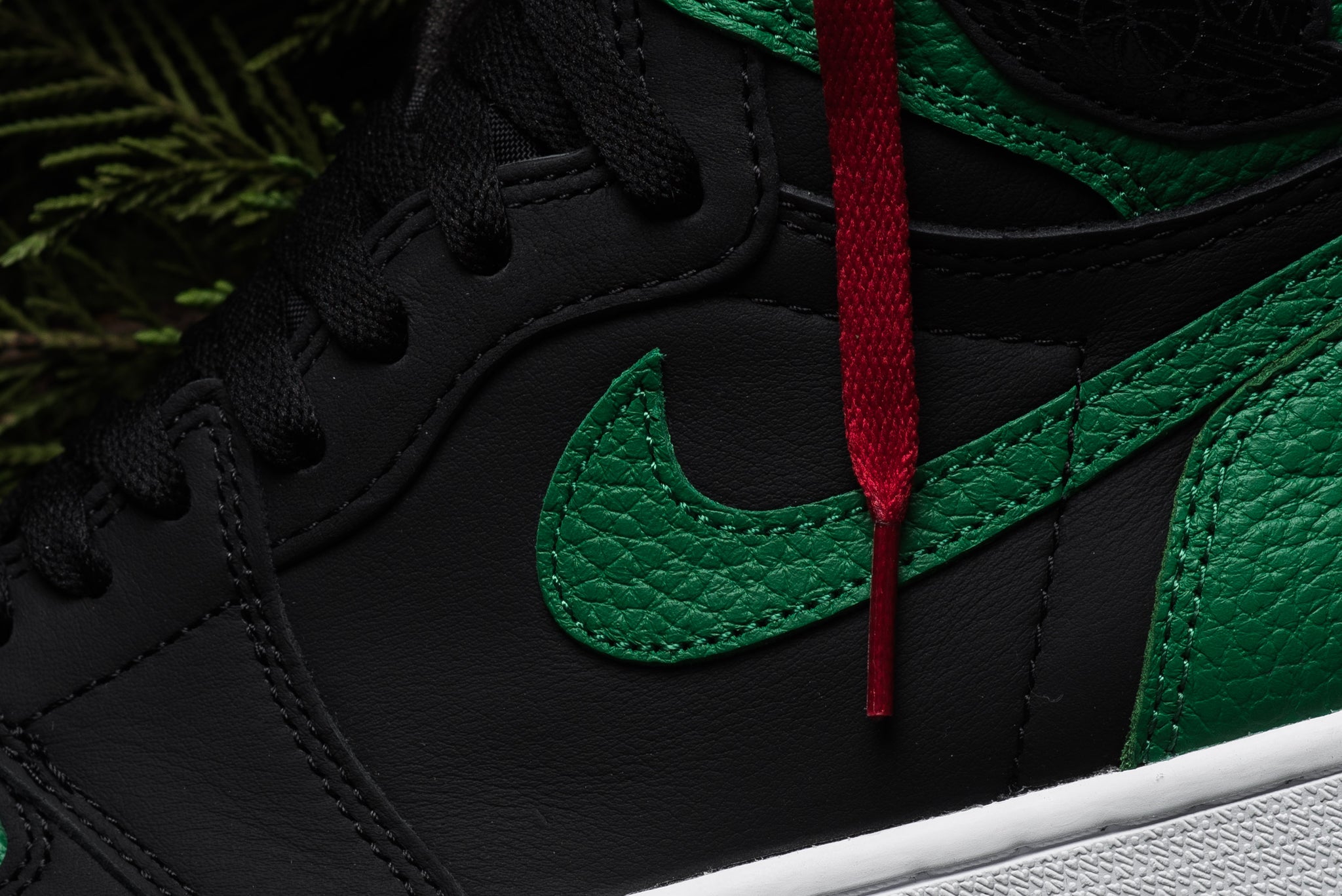 pine green 1s with red laces
