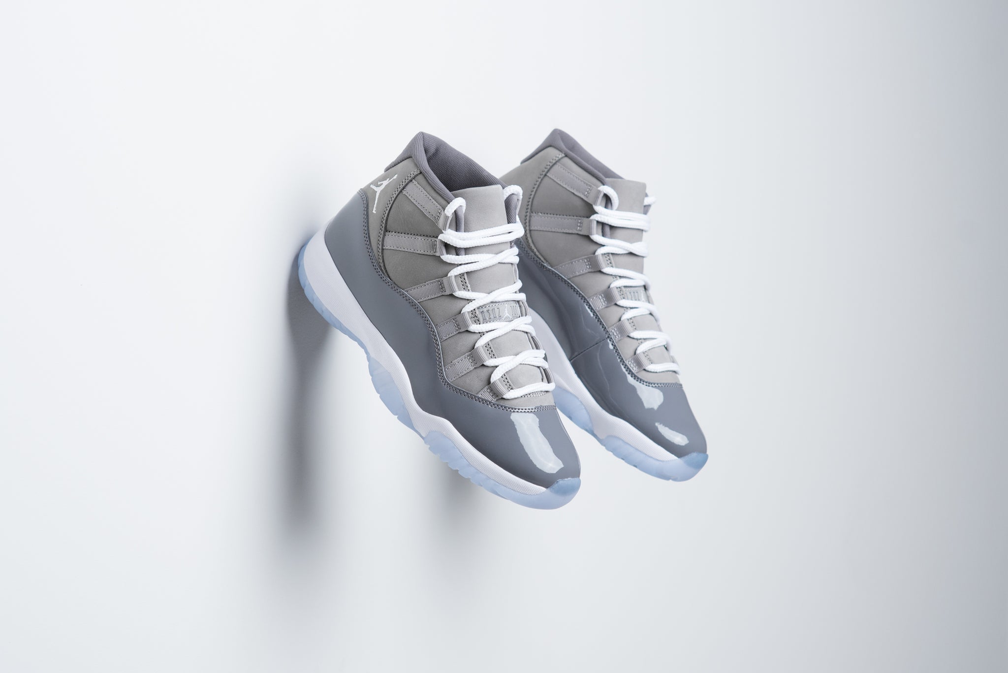 grey sneakers jordan