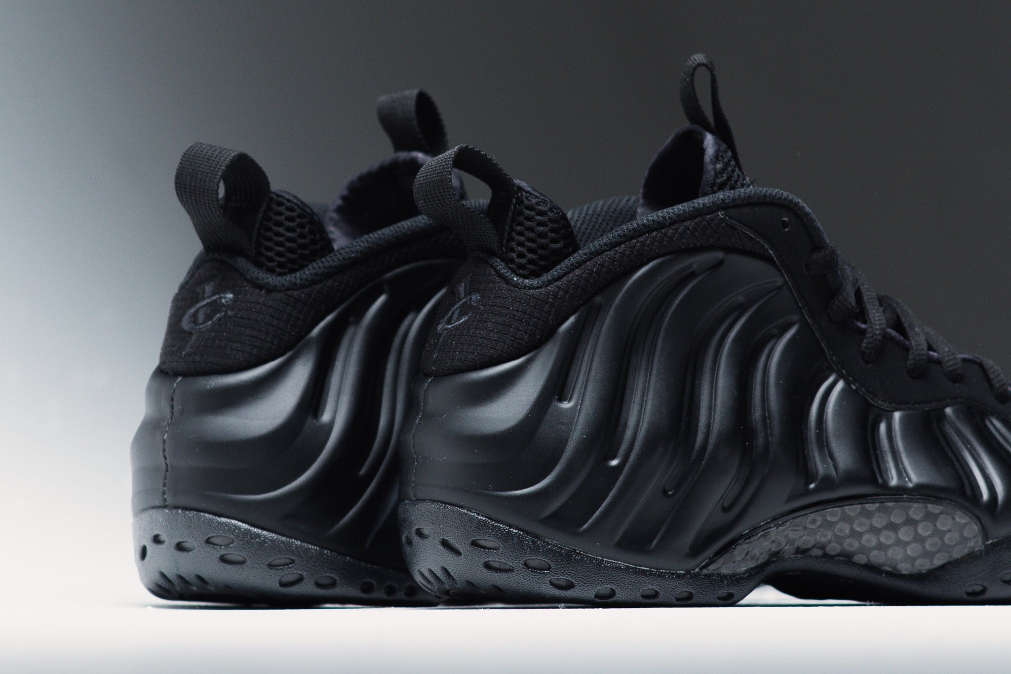 nike air foamposite new releases