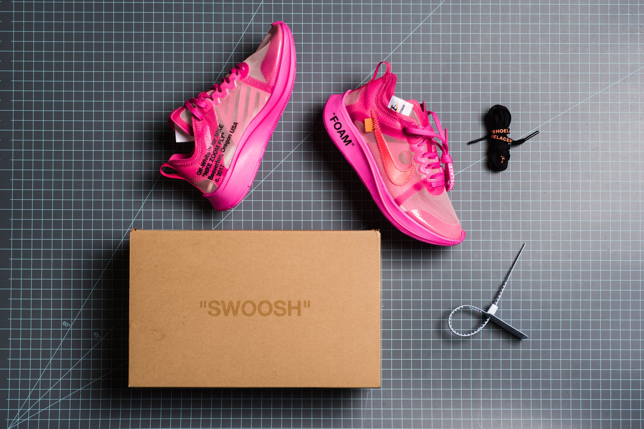 Nike X Off White Zoom Fly the 10 Sneakers - Pink