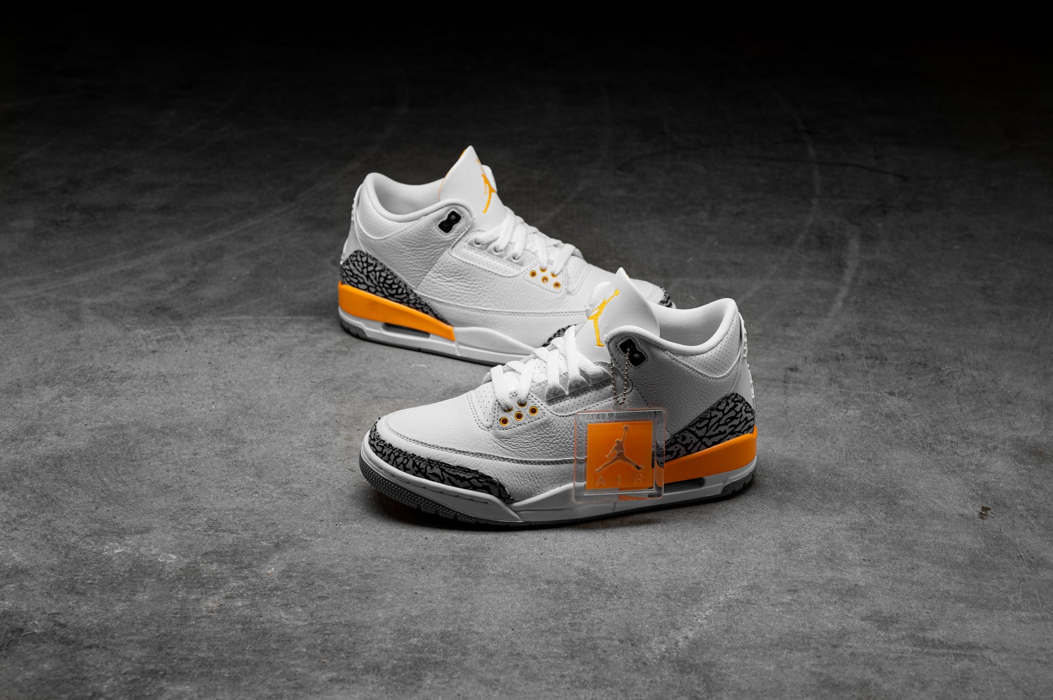 nike jordan 3 laser orange