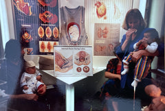 Rita Enders-Keval und Norbert Pfaff mit Babies am ersten Messestand von Rikepa Demo, 1991.