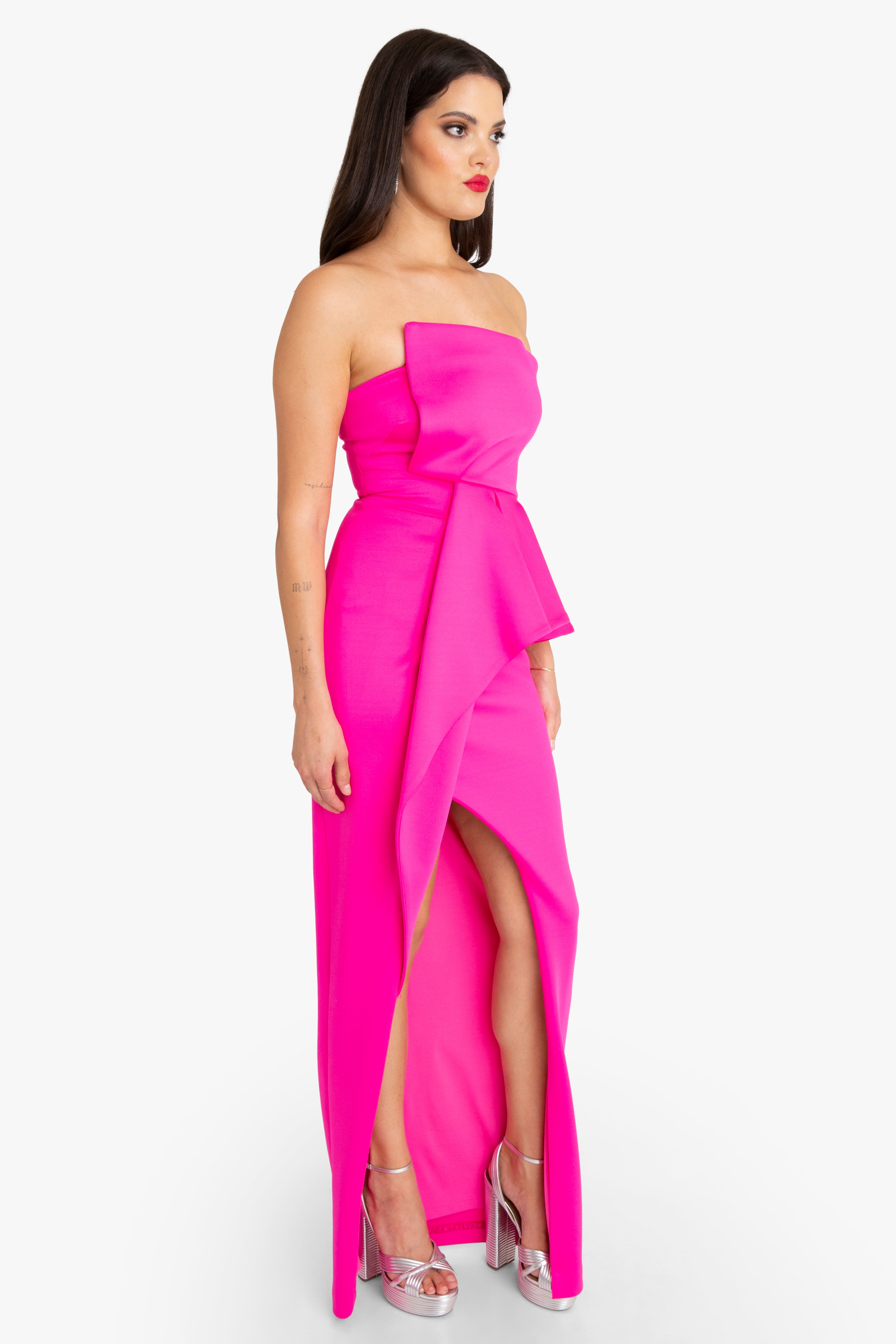  Black Halo Women's Divina Gown, Iconic Pink, 0 : Clothing,  Shoes & Jewelry