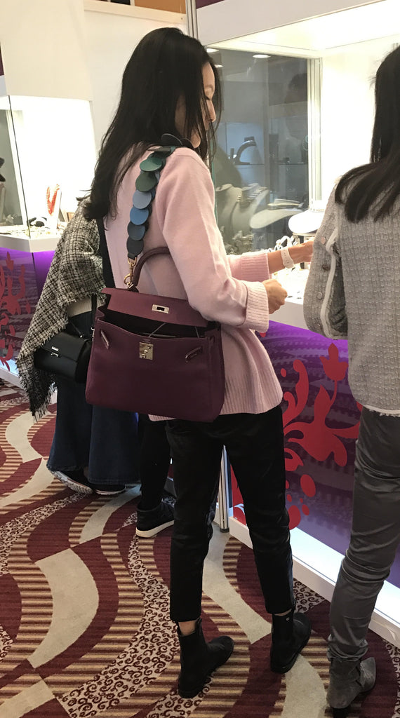 Street Style Parade Of Bags | Hktdc Hong Kong International Jewelry Show April 27, 2024