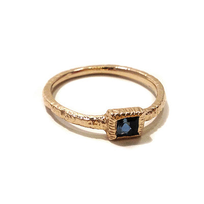 textured yellow gold sapphire ring