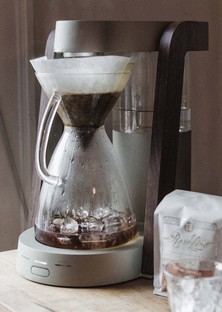 How To Make Cold Brew Coffee At Home (The Best Method For Iced