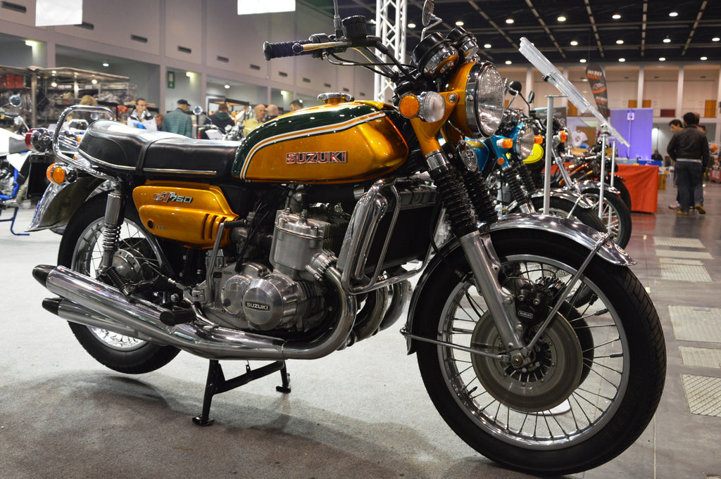 Liquid Cooled Pioneer: The Suzuki GT750 – Old Bike Barn