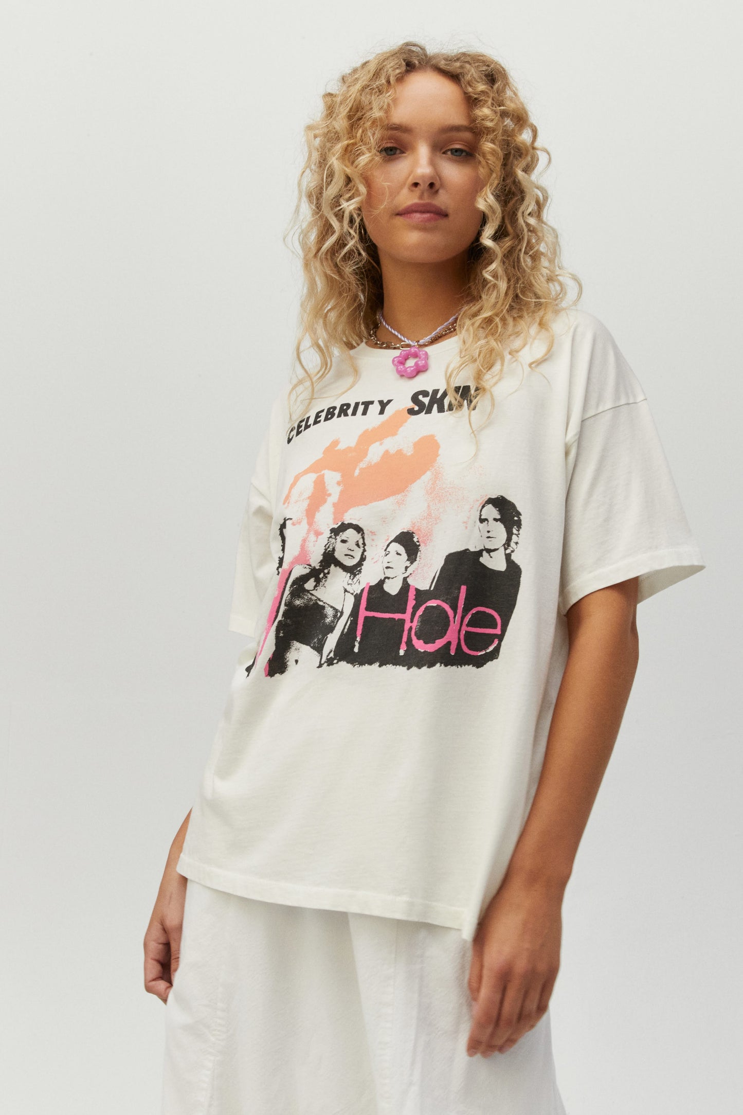 Hole Celebrity Skin Merch Tee | DAYDREAMER