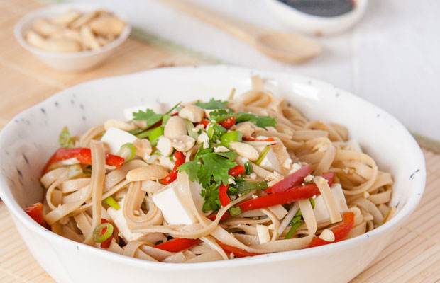 Pad Thai Salad with 100% Brown Rice Noodles
