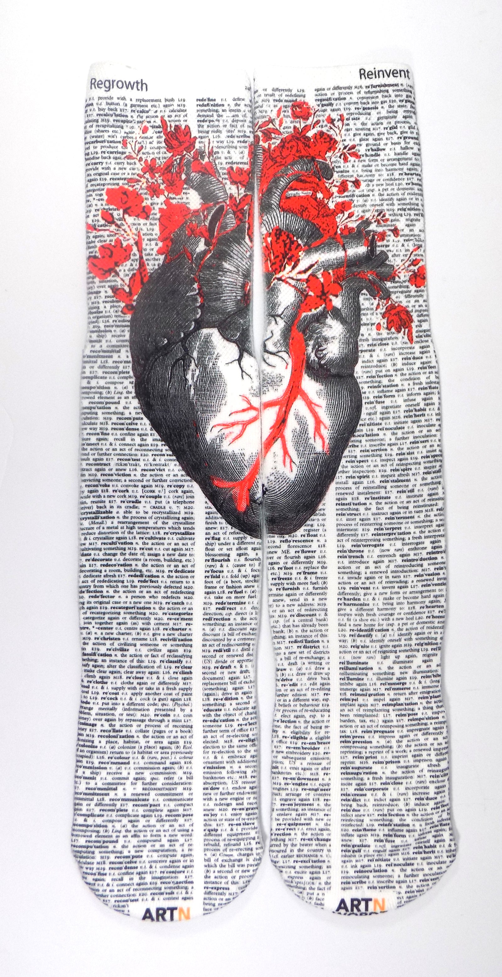 Artnwordz Garden Heart Unisex Dictionary Art Socks