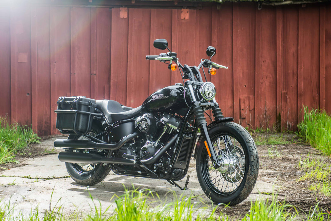 softail street bob saddlebags