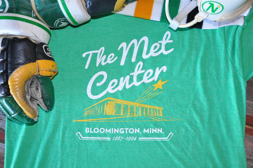 Met Center T-Shirt | Classic MN Hockey