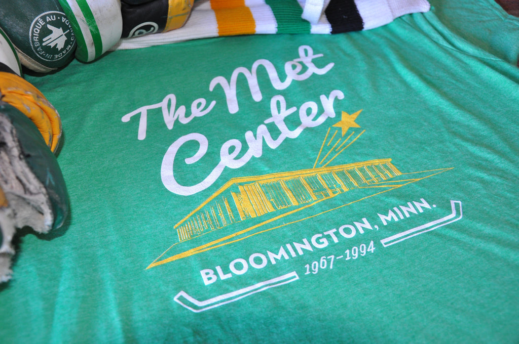Met Center T-Shirt | Classic MN Hockey