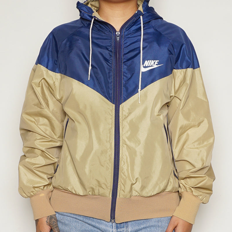 nike wind hoodie