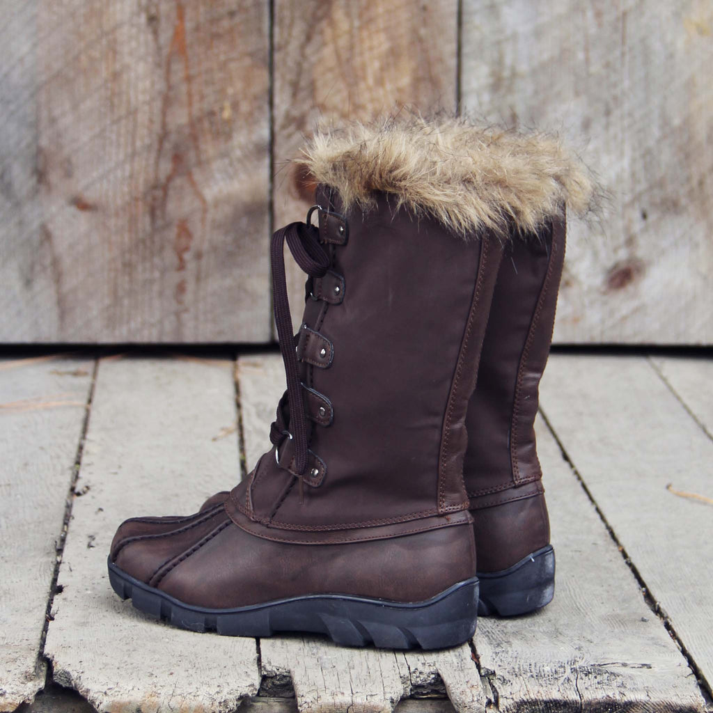 Igloo Snow Boots in Brown, Cozy Snow Boots from Spool No.72 | Spool No.72