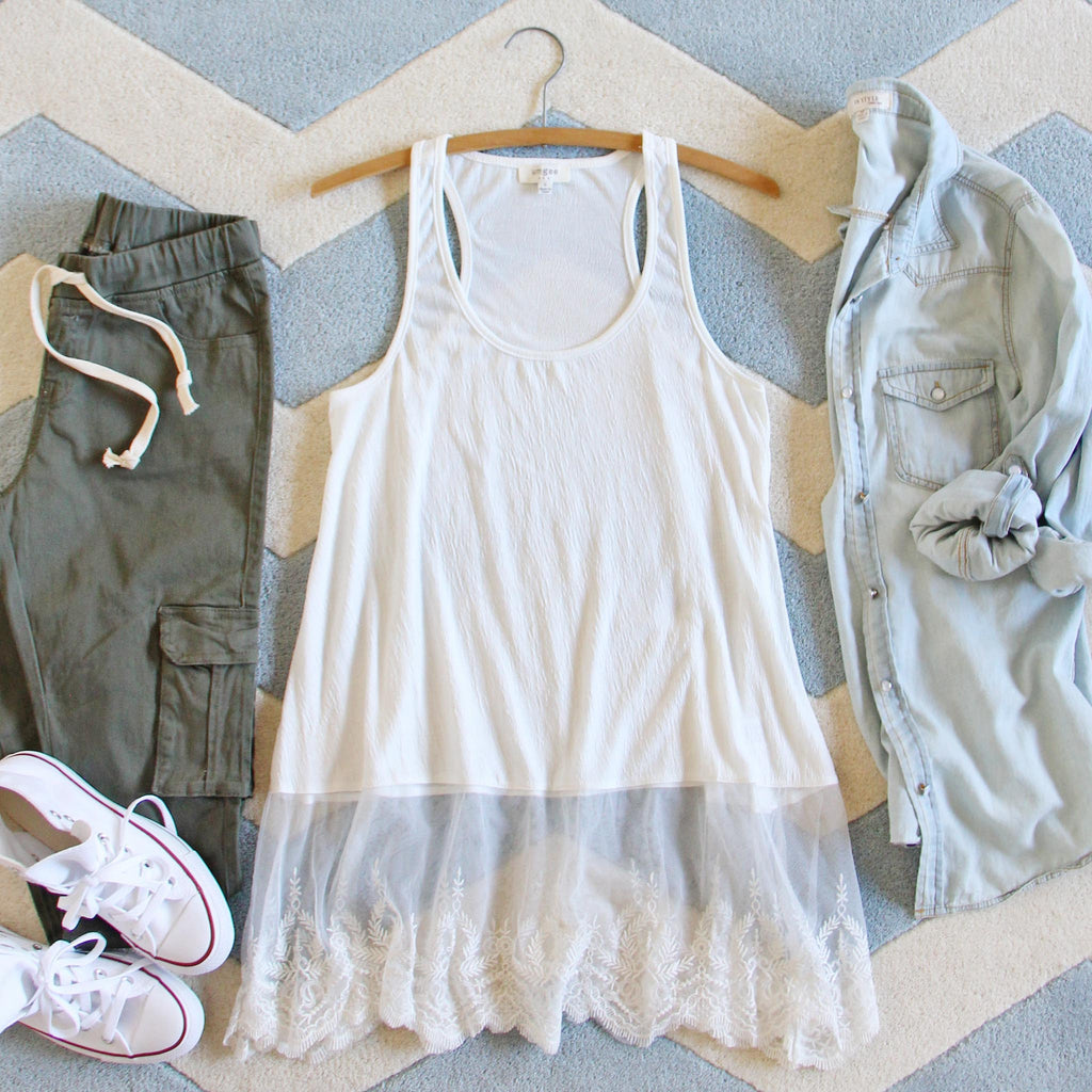 layering tank tops with lace