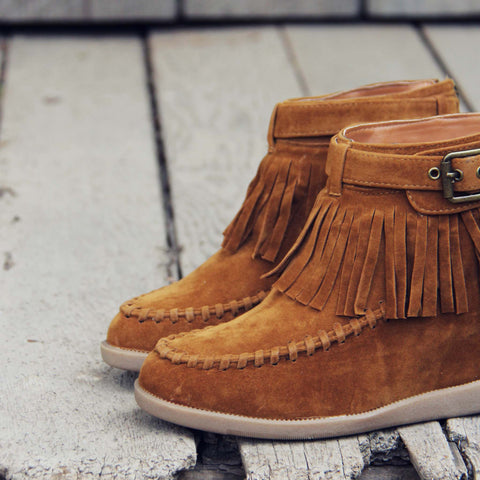 Sage Mountain Moccasins, Rugged Fall Moccasin Boots from Spool No.72 ...