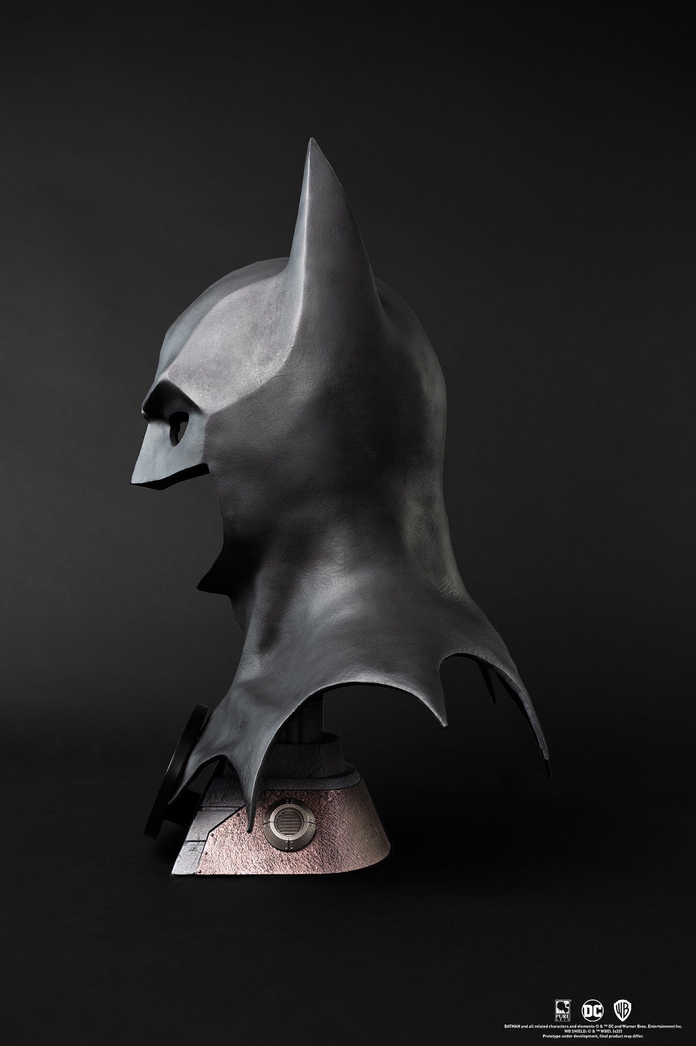 Batman 1989 1/1 Cowl Replica - Spec Fiction Shop