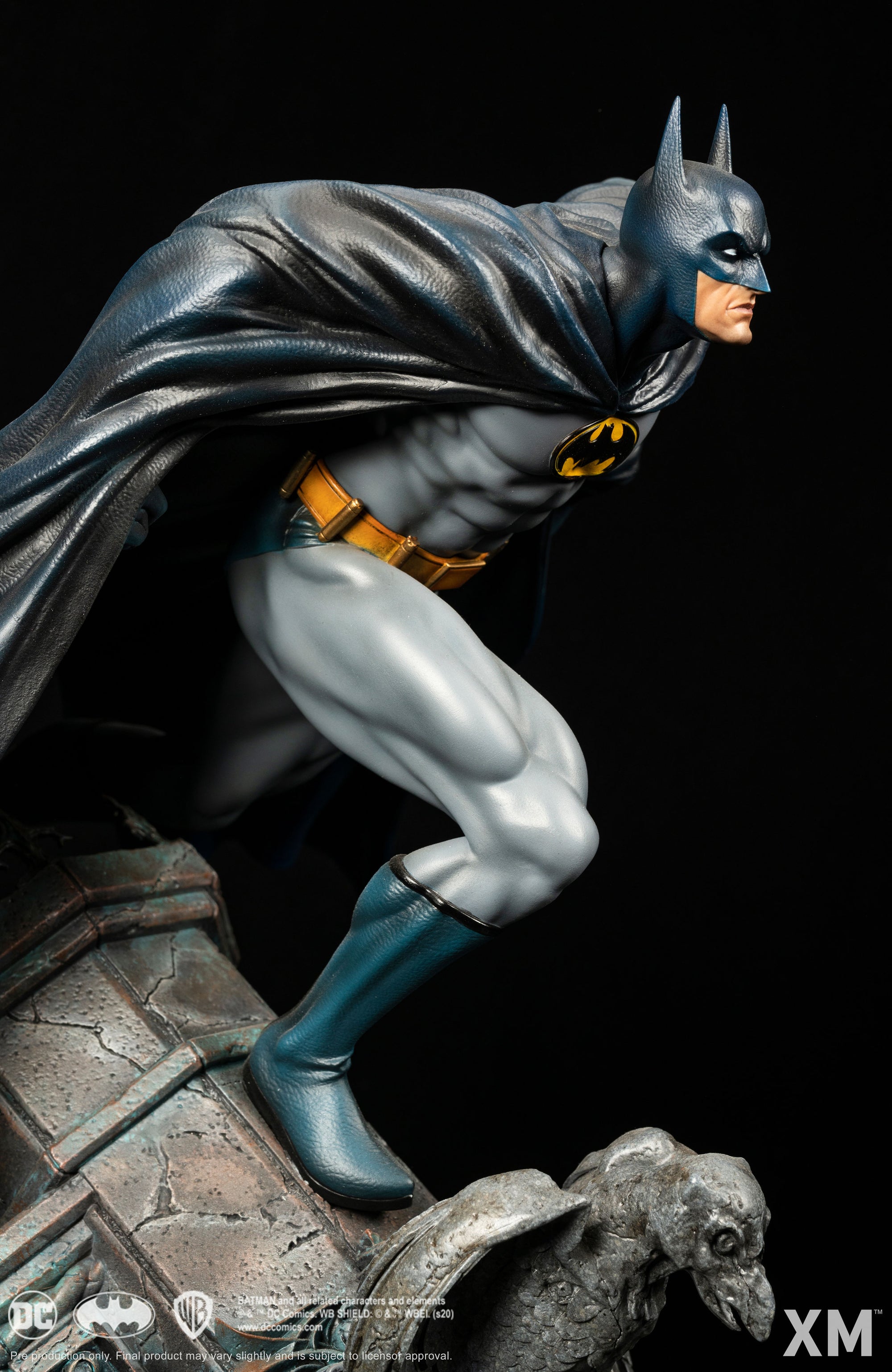 Batman 1972 Iconic Cover Art Statue - Spec Fiction Shop
