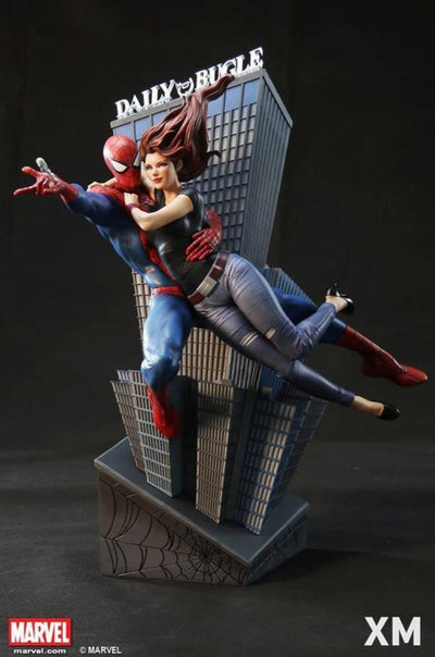 Mary Jane & Spider-Man 1/4 Scale Statue by XM STUDIOS - Spec Fiction Shop