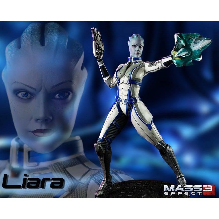 mass effect liara statue