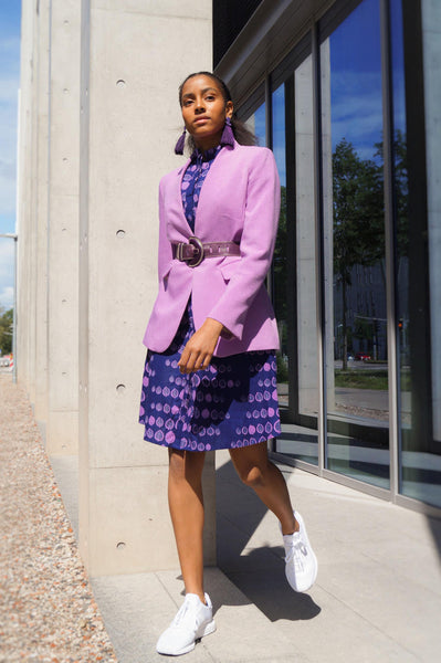 VICTORIA SLEEVELESS SHIRT DRESS IN PURPLE FLORA