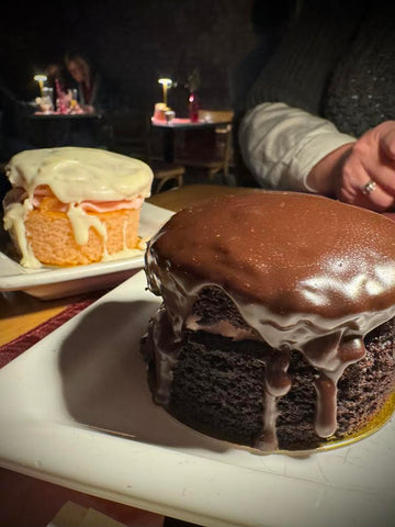 Cakes from Memorie Makers in Florence, Kentucky