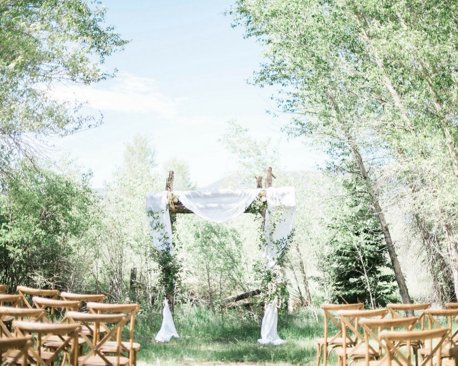 Colorado mountain wedding ceremony 