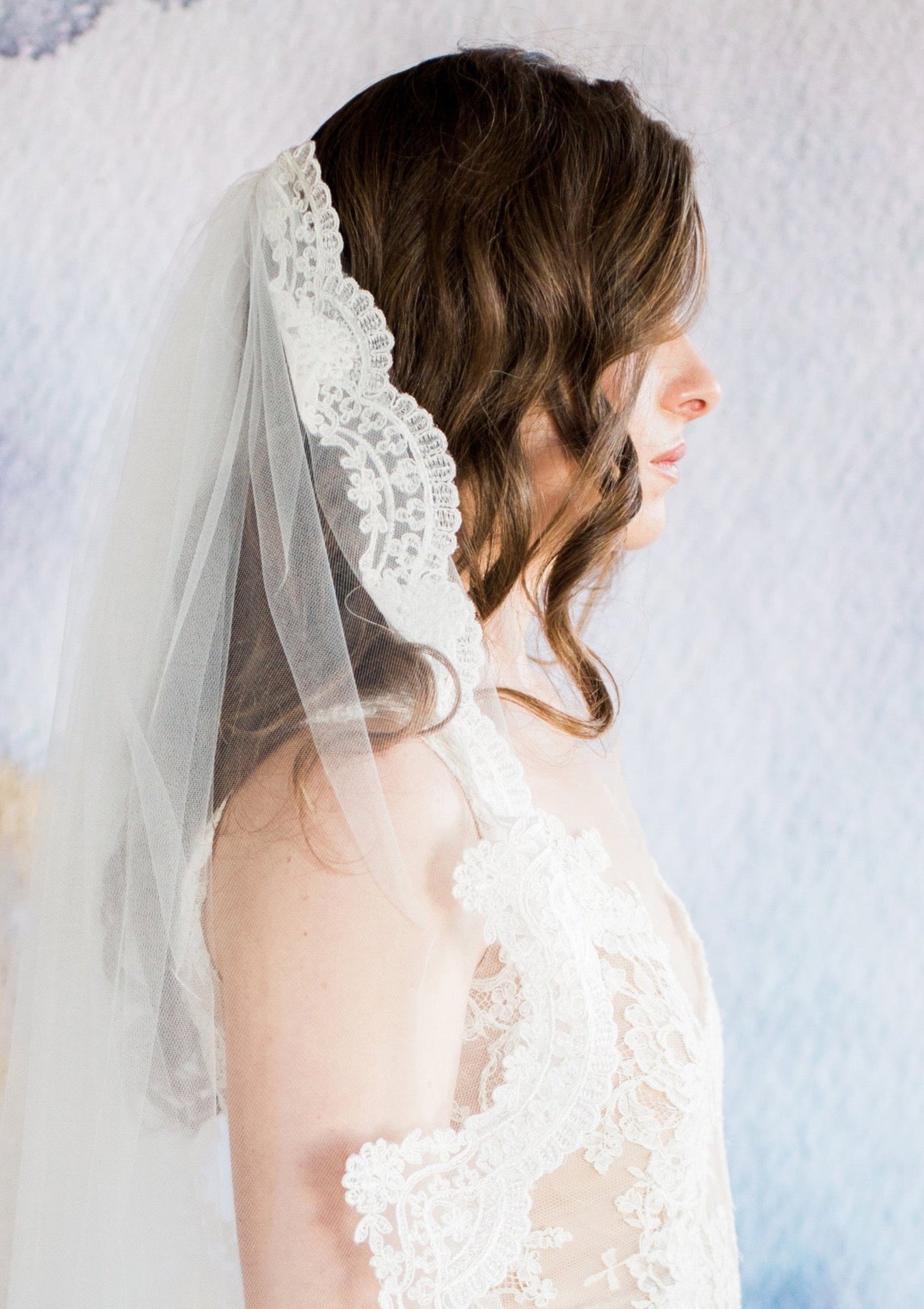 lace lined veil