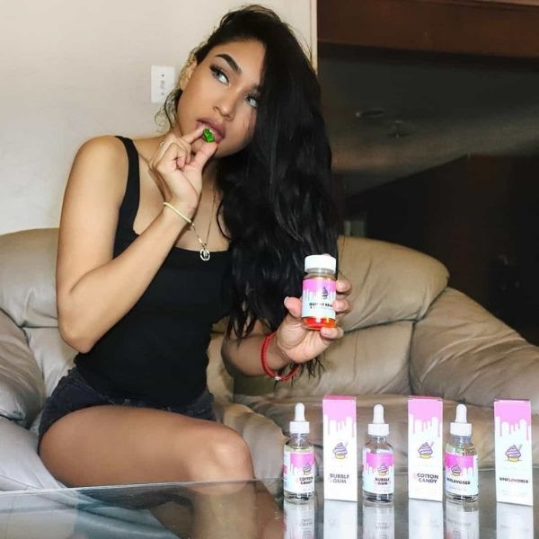 Shop CBD Edibles and flavored CBD oil drops from Sugar and Kush CBD! Read the best CBD Reviews from Sugar and Kush!