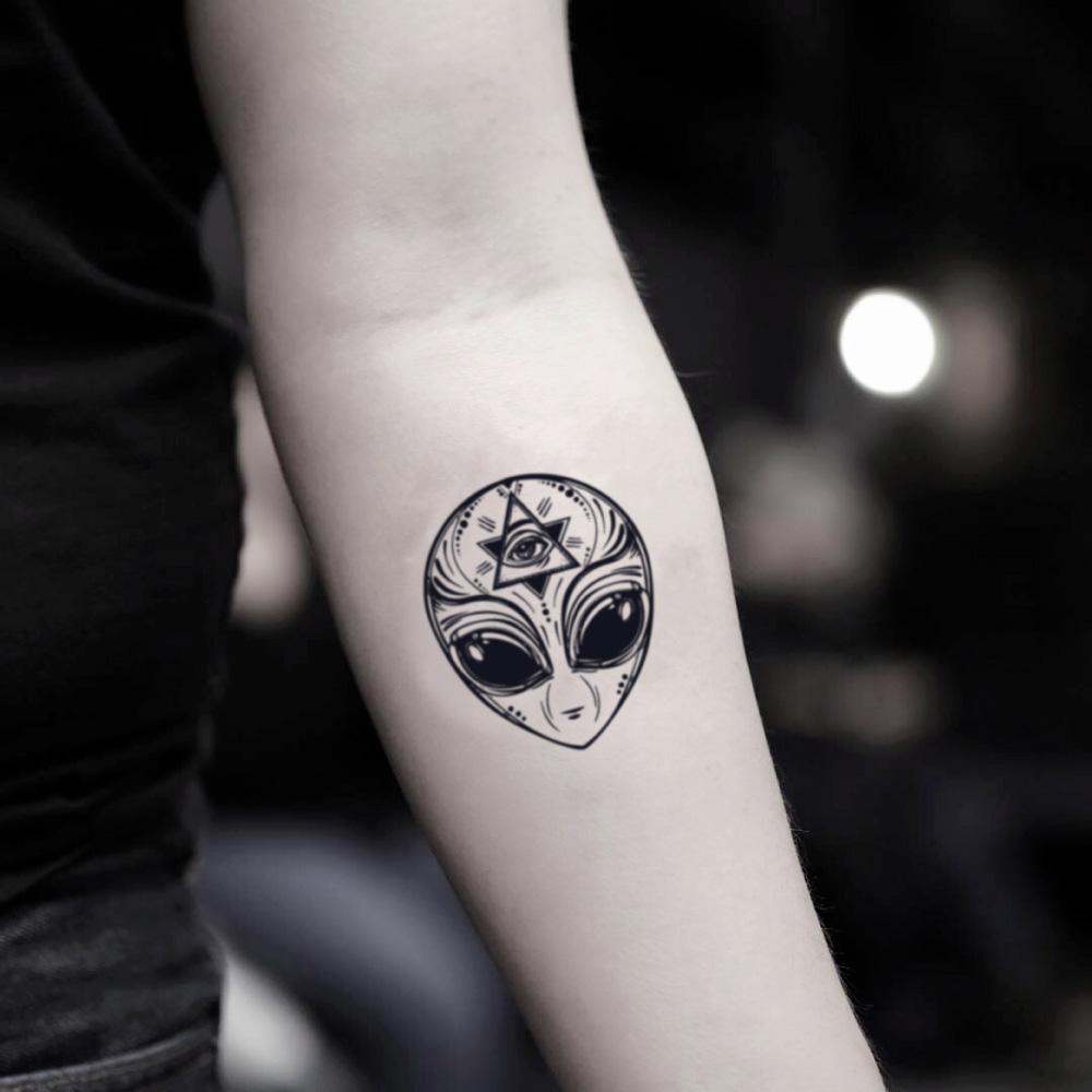 Unidentified Flying Object Temporary Tattoo (Set of 3) – Small Tattoos