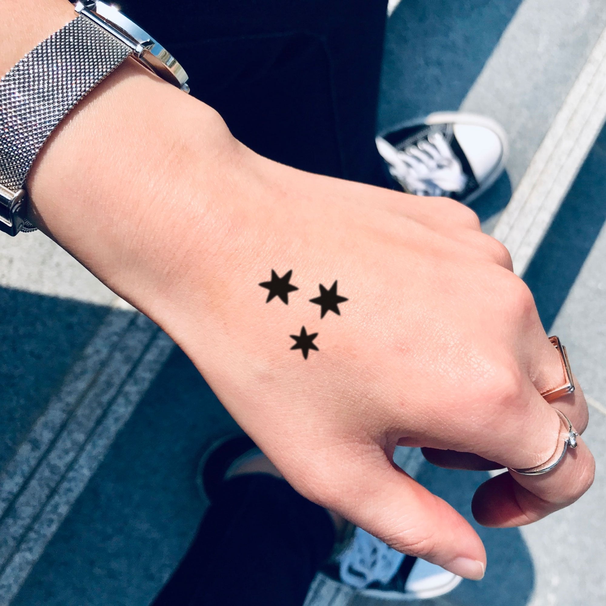 Comet Busters Star Glitter Water Tattoo with Black Border BJ122  Price  in India Buy Comet Busters Star Glitter Water Tattoo with Black Border  BJ122 Online In India Reviews Ratings  Features 