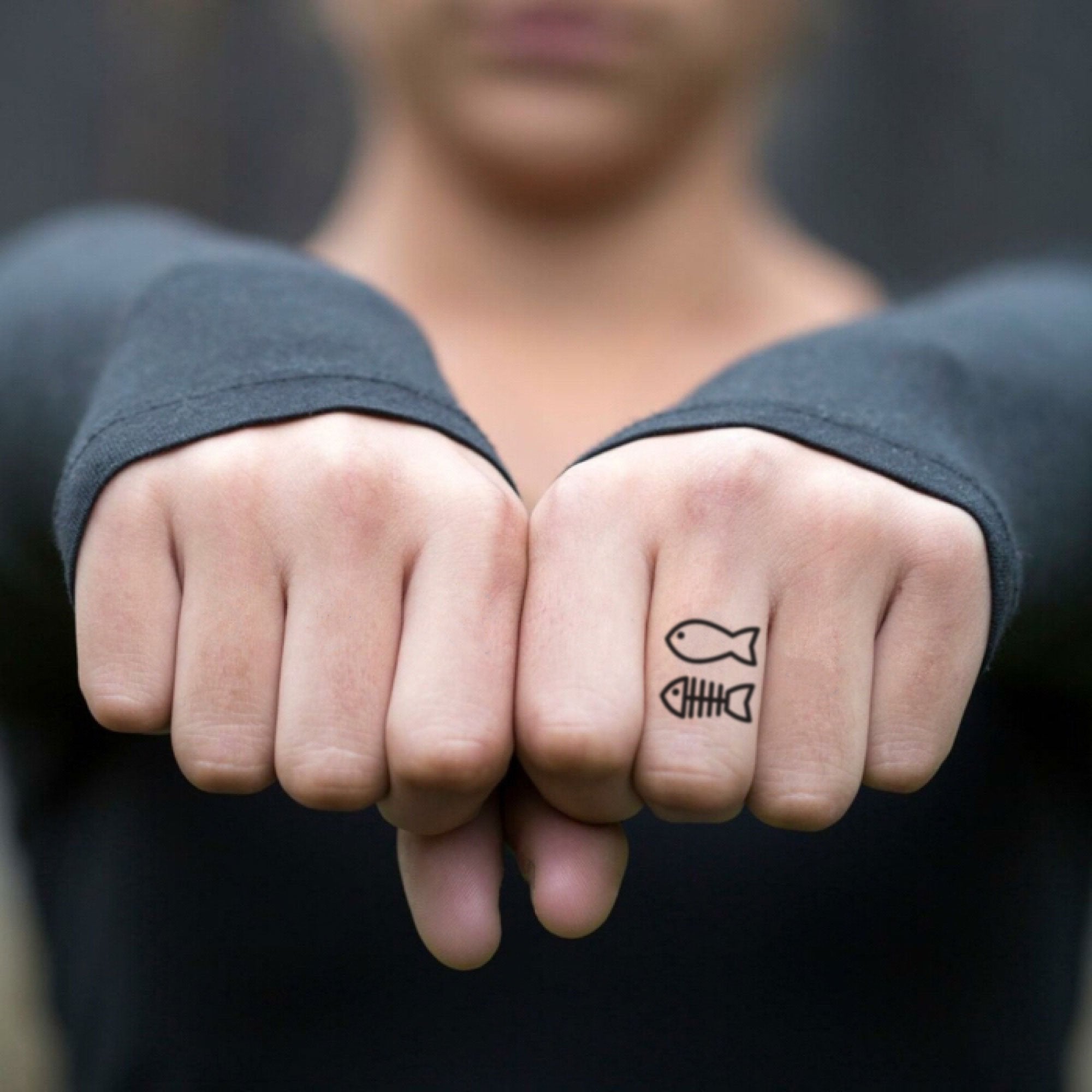 Tiny Snake tattoo on finger by professional tattoo artist @aztattooz  @arjun.chopra9 👍🔥🤙 Book your slots ASAP ✨️ You think it, We ink… |  Instagram