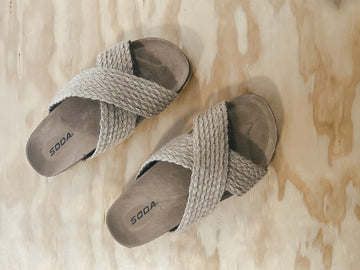 STRAW SANDALS