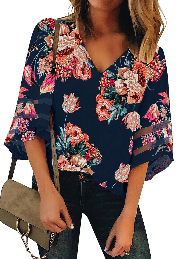 Блузка с цветочным принтом