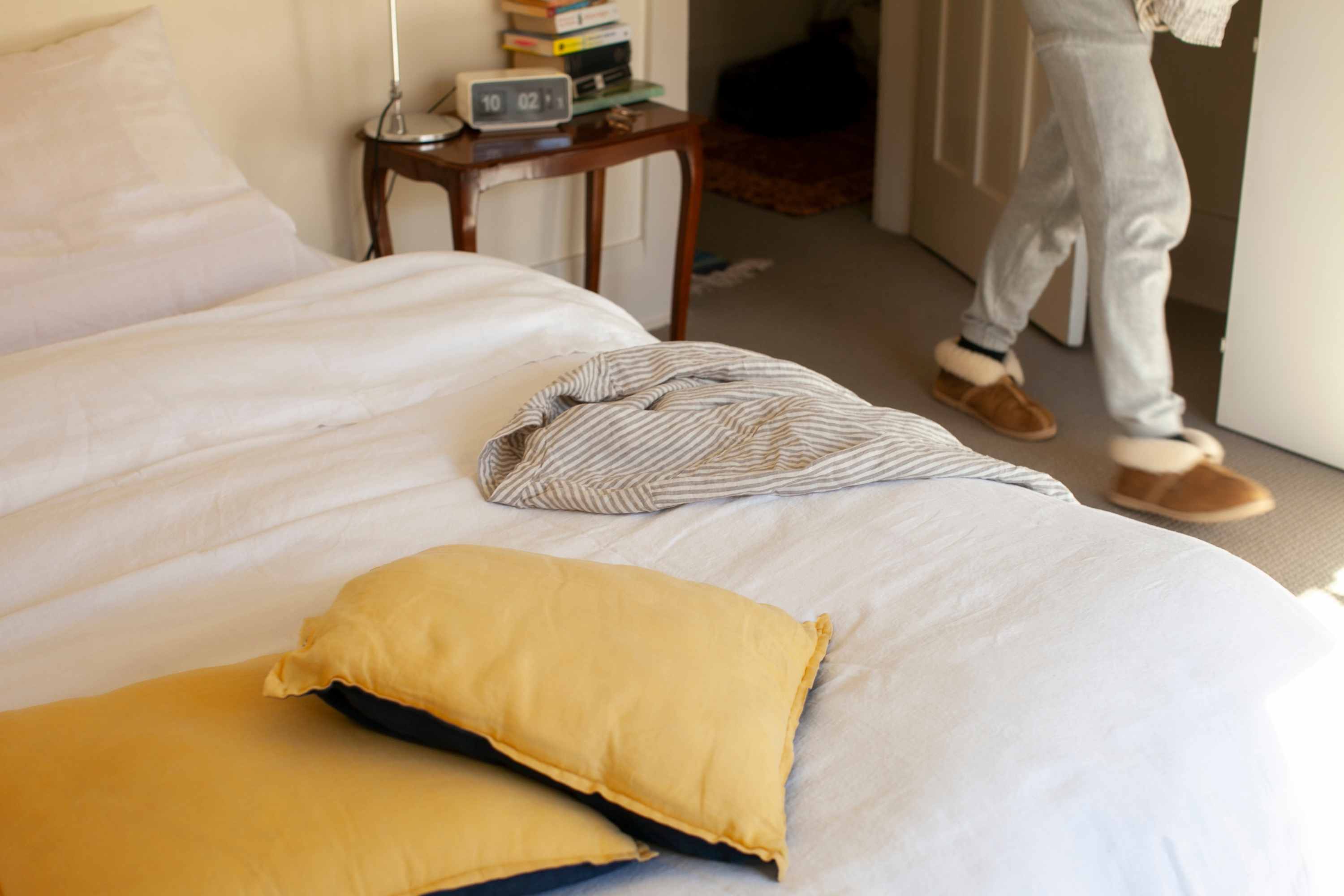 Linen duvet, sheets and pillowcases by IN BED