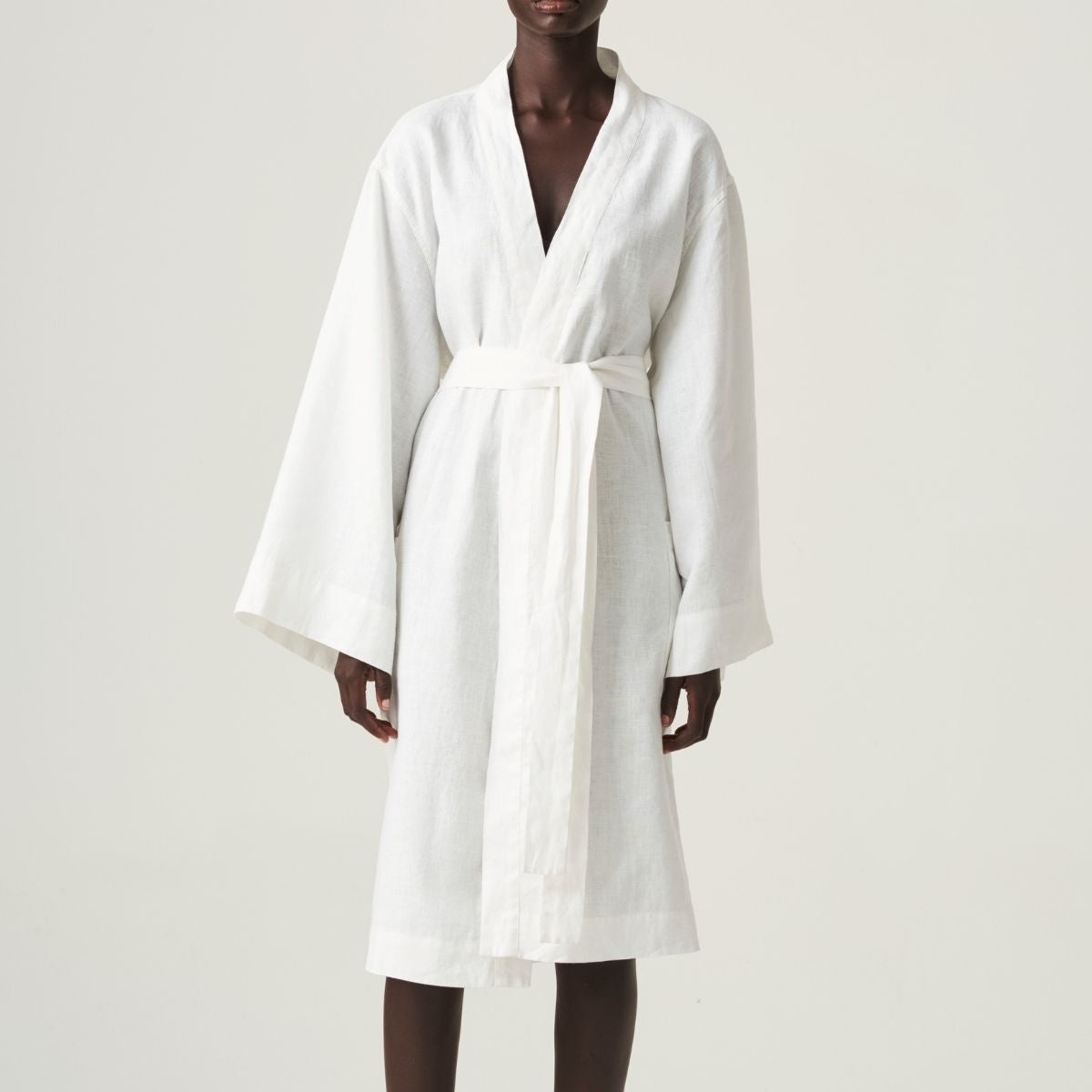 100% Linen Robe in White – IN BED Store