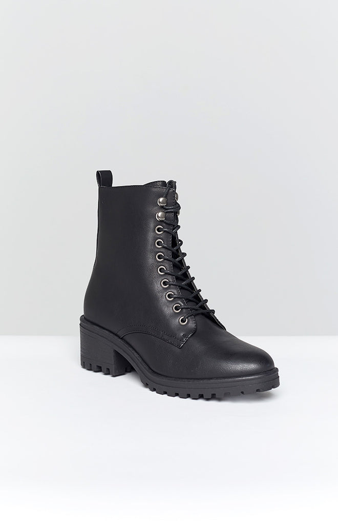 Verali Roni Boots Black Softee – Beginning Boutique