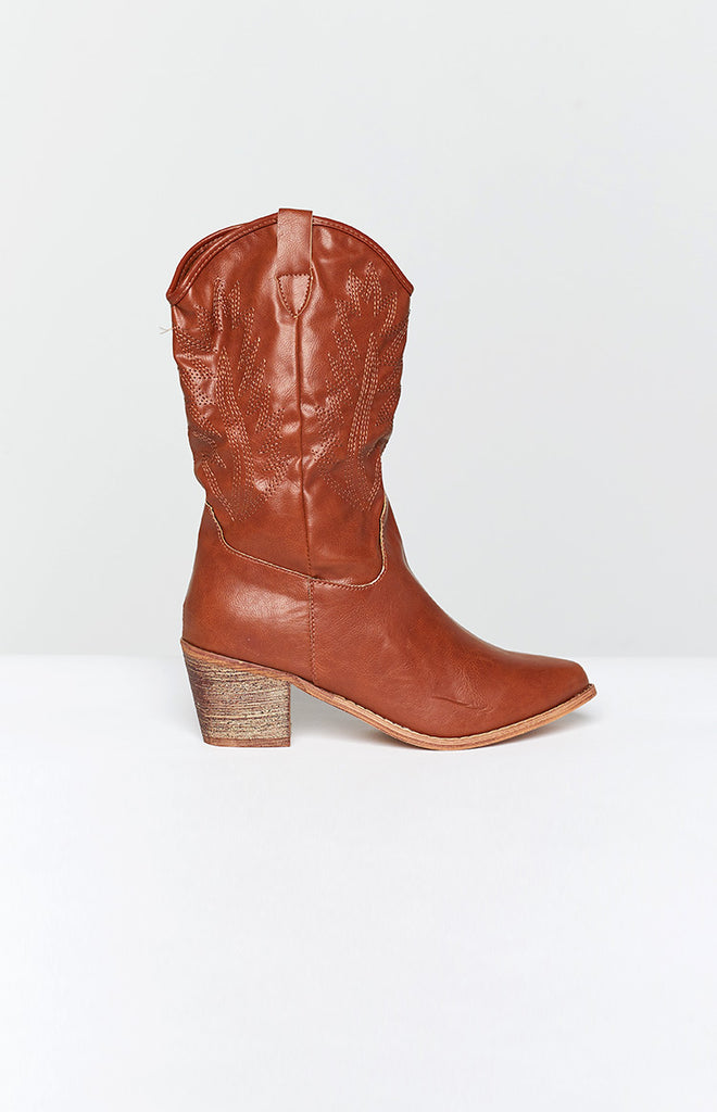 boutique cowboy boots