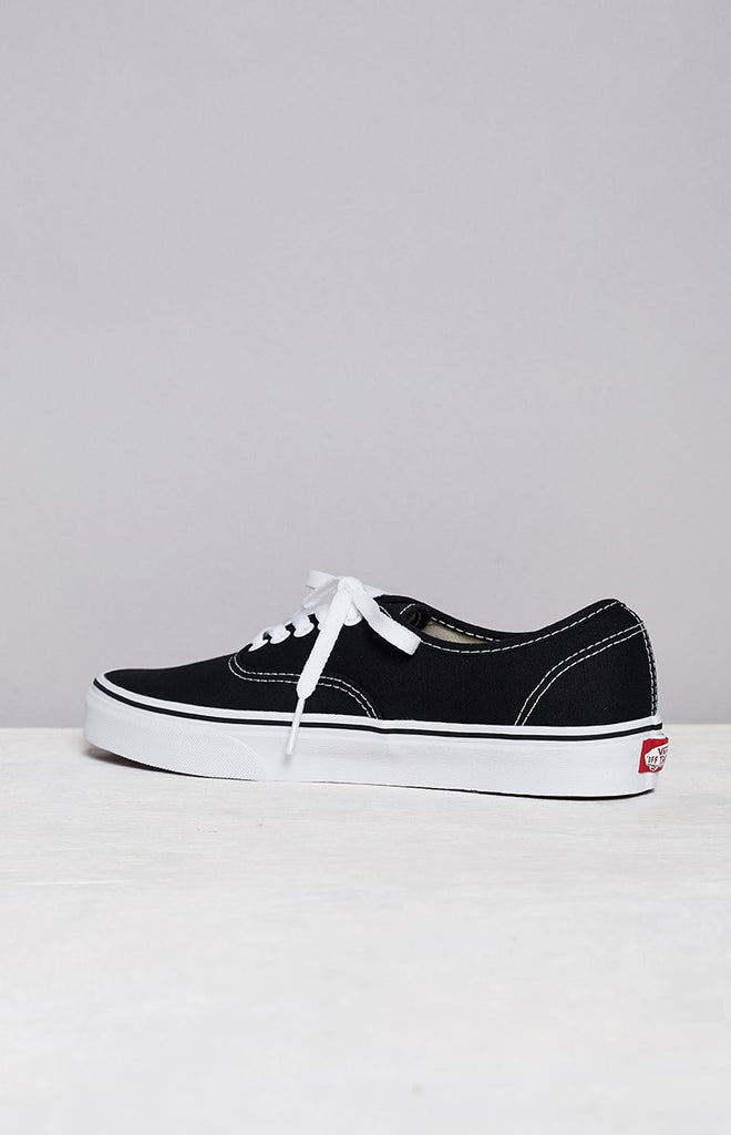 Vans Authentic Sneaker Black And White – Beginning Boutique