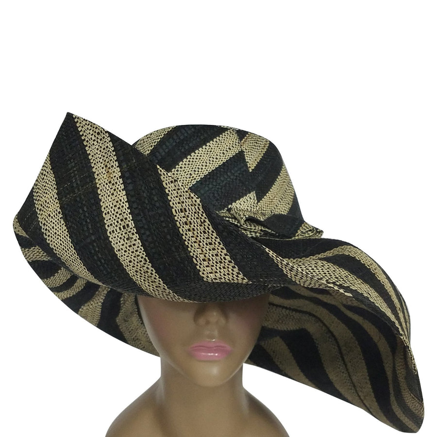 Wide hat in wax by kabangondo - Hats, caps, headgear - Afrikrea