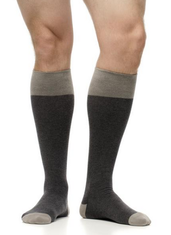 How Do Compression Socks Work and What Do They Do – VIM & VIGR