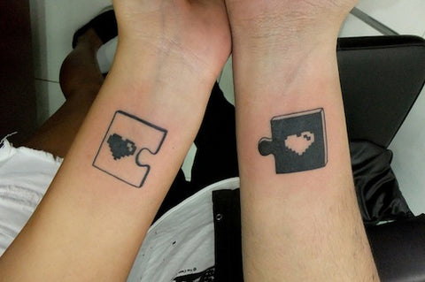 Koppel tattouages puzzel pixel hart